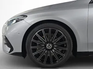 MERCEDES-BENZ CLA 220 AMG Line 4Matic