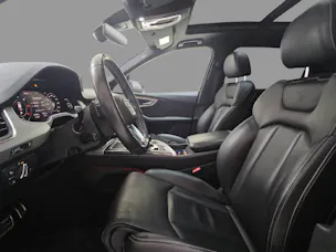 AUDI Q7 3.0 V6 TDI 272 quattro T-Tronic