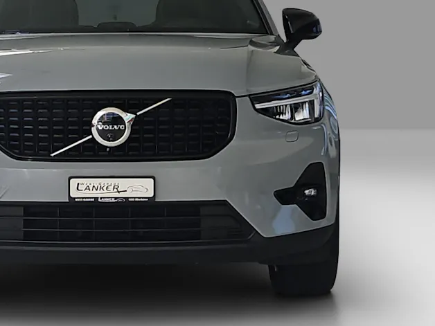 VOLVO XC40 2.0 B3 MH Plus Dark