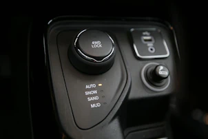 image du véhicule JEEP Compass 2.0 CRD Limited AWD