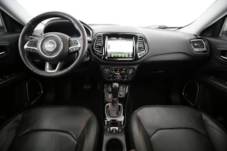 https://vehicle.imgix.net/4474790/7f2046ac-83a5-48c3-b4db-1be80225004d.jpg