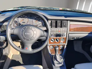 AUDI 2.8 Cabriolet