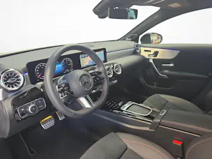MERCEDES-BENZ A 250 e EQ Star AMG Line