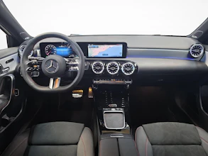 https://vehicle.imgix.net/4474903/c7a77210-569d-4d58-920a-4f1277bb74cf.jpg