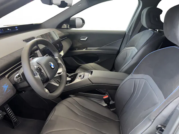 BMW iX3 50 xDrive