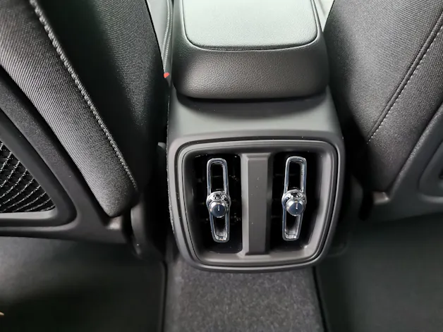 VOLVO XC40 1.5 T2 XCITE