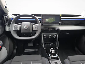 https://vehicle.imgix.net/4474941/6623f052-13a0-4a36-aec0-b6bc7e5ad2ac.jpg
