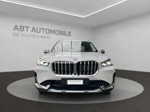 BMW X1 U11 30e xDrive paddles