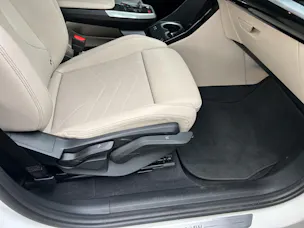 BMW X1 U11 30e xDrive paddles
