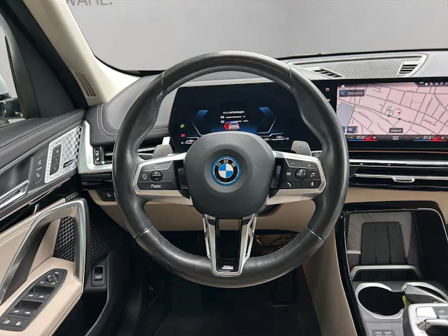 BMW X1 U11 30e xDrive paddles