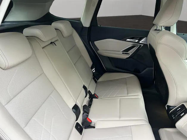 BMW X1 U11 30e xDrive paddles
