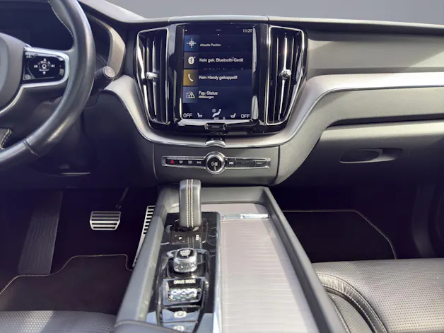 VOLVO XC60 2.0 T8 TE R-Design eAWD