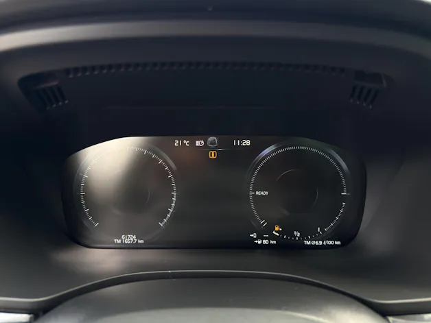 VOLVO XC60 2.0 T8 TE R-Design eAWD
