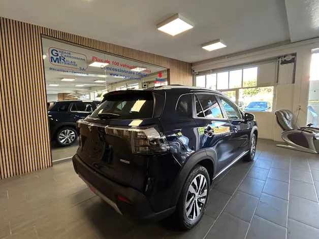 Suzuki S-Cross 1.4 T Piz Sulai Top Hybrid 4x4 4 ROUES HIVER OFFERT