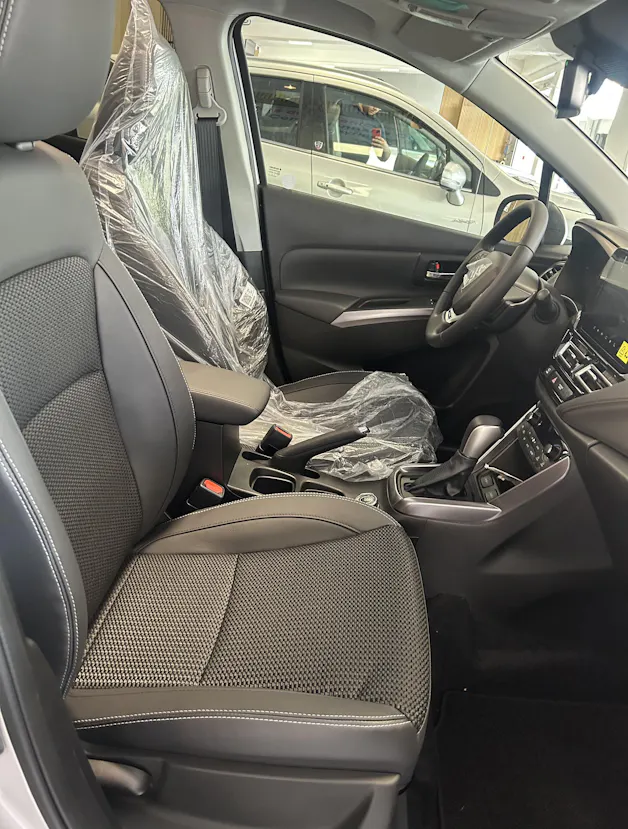 Suzuki S-Cross 1.4 T Piz Sulai Top Hybrid 4x4 4 ROUES HIVER OFFERT