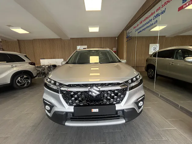Suzuki S-Cross 1.4 T Piz Sulai Top Hybrid 4x4 4 ROUES HIVER OFFERT