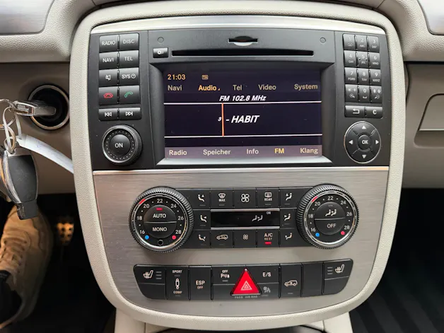 MERCEDES-BENZ R-Klasse W251 R 350 V6 CDI 4matic lang