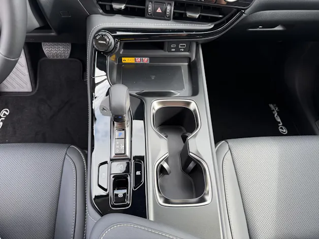 Lexus NX 350h Business FWD