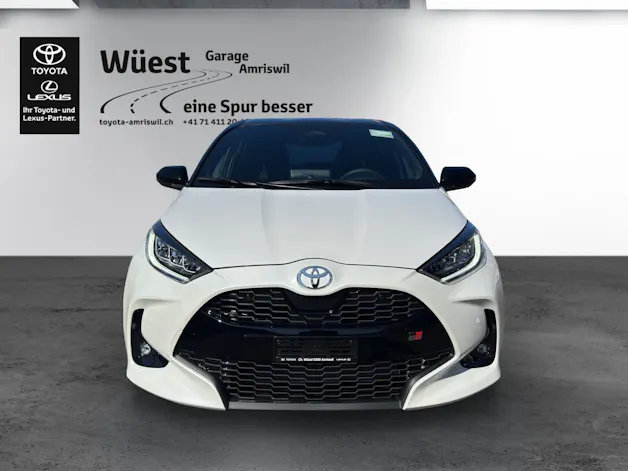 Toyota Yaris 1.5 VVT-i HSD GR Sport