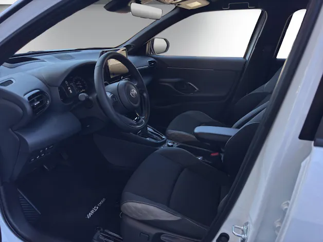 Toyota Yaris Cross 1.5 VVT-i HSD Premium AWD-i