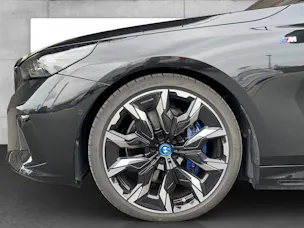 BMW i5 G60 M60 xDrive
