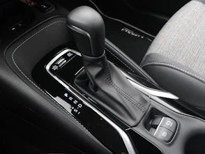 Fahrzeugbild TOYOTA Corolla Touring Sports 2.0 HSD Trend