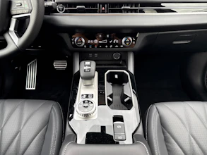 https://vehicle.imgix.net/4475176/2ed30766-b771-409f-a7e4-7844f306b0c2.jpg