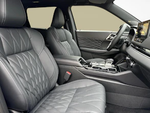 https://vehicle.imgix.net/4475176/3e687928-26bf-4c19-87a5-dc4ea9d44bae.jpg