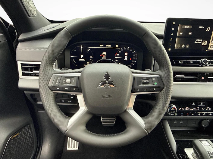 immagine del veicolo MITSUBISHI OUTLANDER