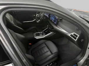 BMW 320d xDrive Tour. M Sport