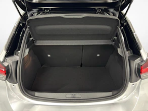 https://vehicle.imgix.net/4475206/515fe26a-dd7d-43d1-be63-41bee4976d3e.jpg