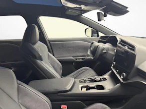 https://vehicle.imgix.net/4475220/81cd524c-8387-402f-8155-4ada47637b28.jpg