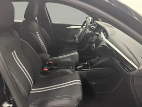 https://vehicle.imgix.net/4475229/a21d373b-ba02-43ba-a889-bce405d1d69b.jpg