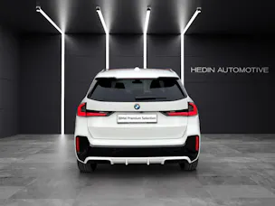 BMW X1 20i sDrive paddles