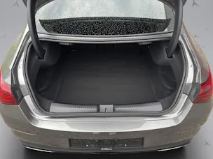 MERCEDES-BENZ CLA 250 AMG Line 4matic