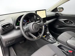 Toyota Yaris 1.5 VVT-i HSD Trend