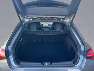 MERCEDES-BENZ CLA 250 Shooting Brake AMG Line 4matic