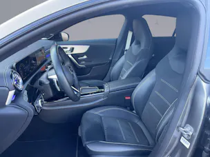 MERCEDES-BENZ CLA 250 Shooting Brake AMG Line 4matic