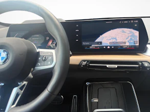 https://vehicle.imgix.net/4475388/50054fe0-b777-4d5f-a18f-3d34385b101f.jpg