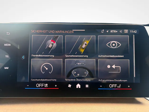 BMW X1 20d xDrive paddles