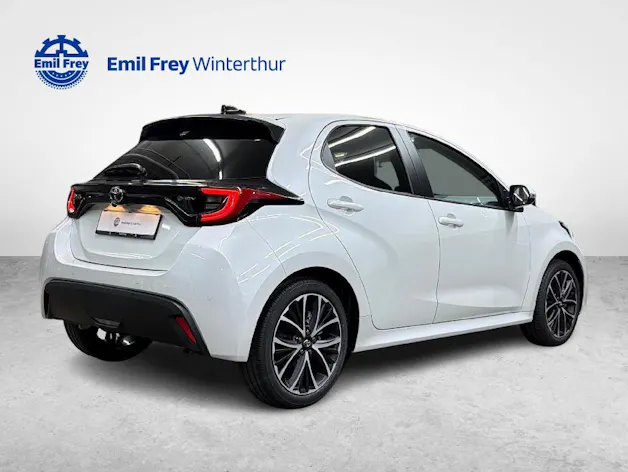 Toyota Yaris 1.5 VVT-i HSD Trend