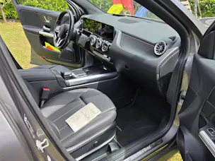 MERCEDES-BENZ GLA 250 Progressive 4matic