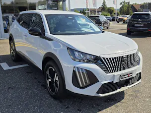 PEUGEOT 2008 1.2 Hybrid 145 Allure Premium