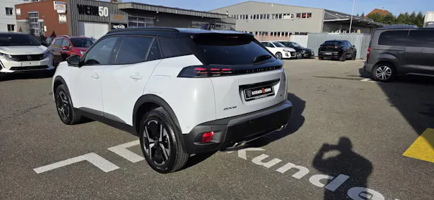 PEUGEOT 2008 1.2 PureTech 130 GT