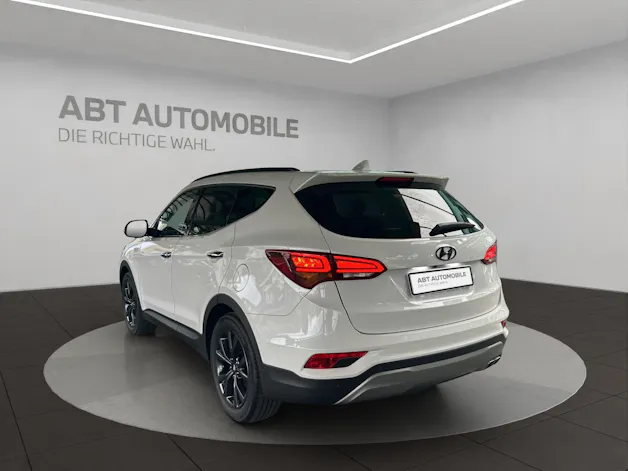 HYUNDAI Santa Fe 2.2 CRDi Vertex 7P