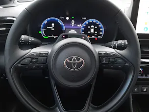 Toyota Yaris Cross 1.5 VVT-i HSD Premium AWD-i
