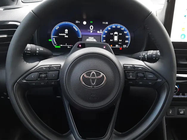 Toyota Yaris Cross 1.5 VVT-i HSD Premium AWD-i