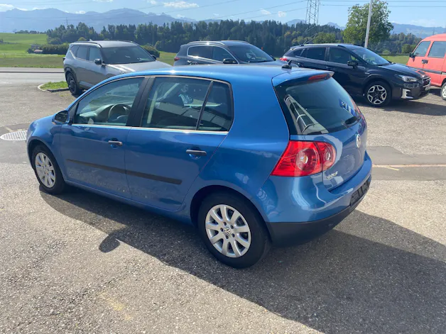 VW Golf V 1.6 FSI Trendline