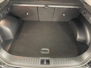 https://vehicle.imgix.net/4475517/e50a883c-d375-456a-aeea-e0bf35b5f73c.jpg