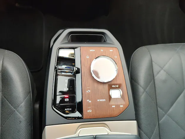 BMW iX I20 xDrive50